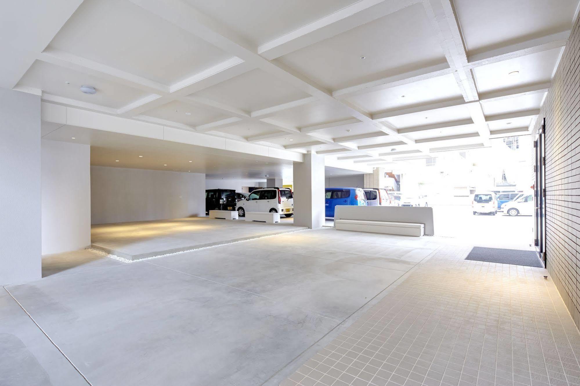 Hotel City Court Naha Bagian luar foto