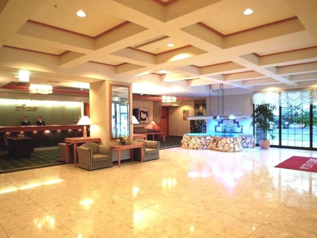 Hotel City Court Naha Bagian luar foto